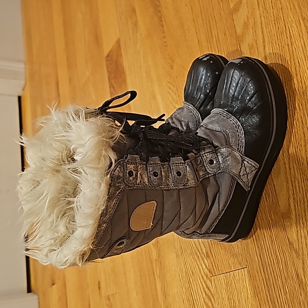 Sorel Boots - Size 2